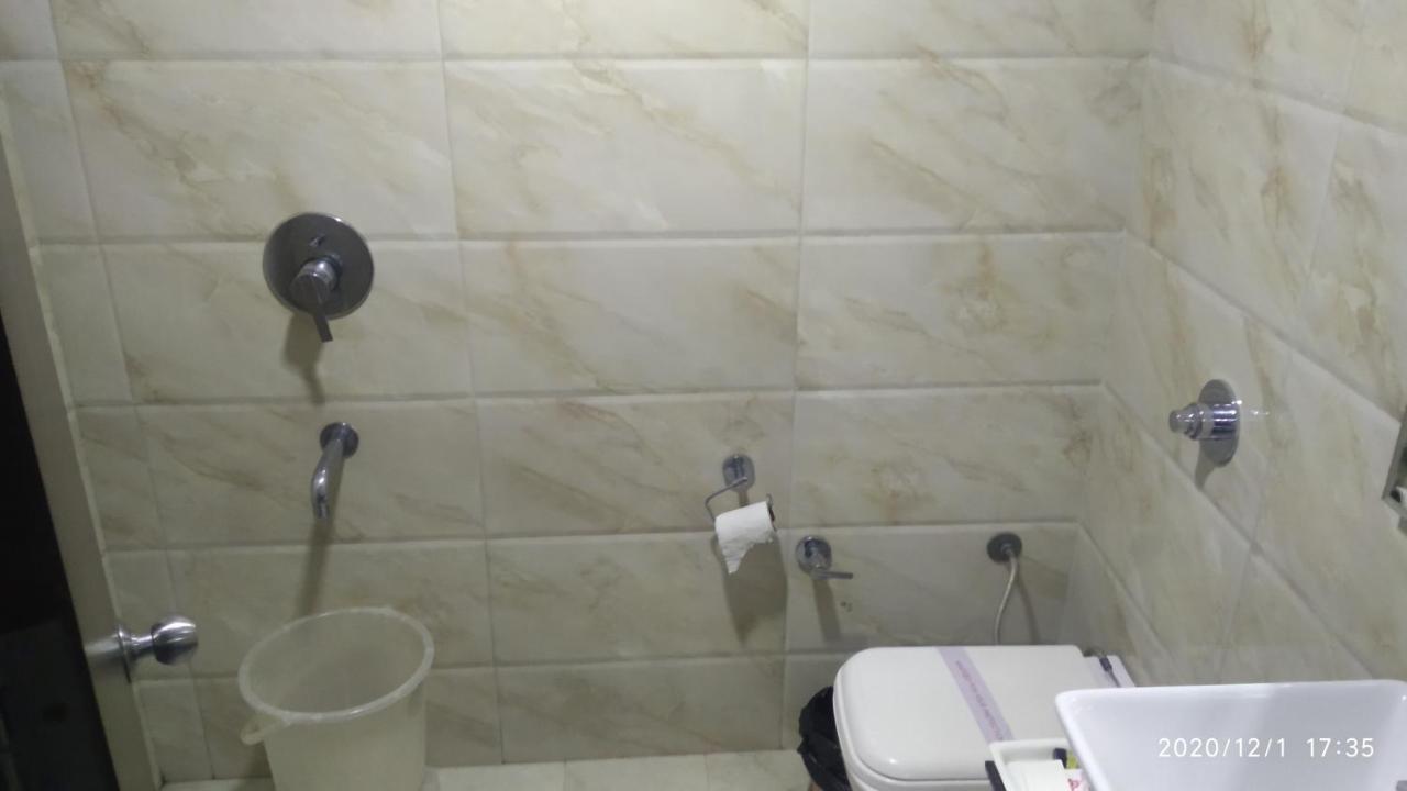Hotel Popular Amritsar Eksteriør bilde